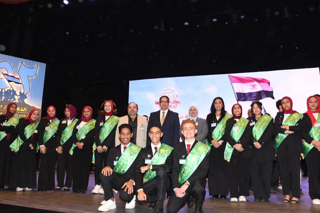 FB IMG 1760941286346 جامعة القاهرة طلاب جامعة القاهرة يصنعون حضورًا وطنيًا مشرفًا في الندوة الـ42 بحضور الرئيس موقع في الجامعة