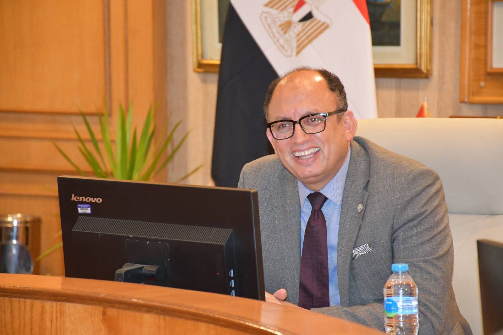 FB IMG 1761234155360 جامعة القاهرة بعد إطلاق موقع "في الجامعة" مبادرته البحثية.. رئيس جامعة حلوان: "تحسين بيئة العمل واستقطاب الكفاءات أبرز أولوياتنا" موقع في الجامعة