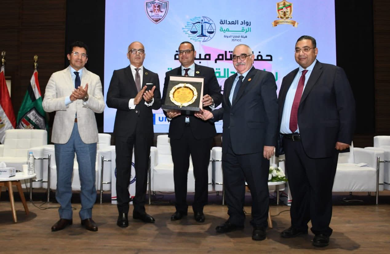 FB IMG 1761919356716 عين شمس إطلاق ماجستير مشترك بين حقوق عين شمس وهيئة قضايا الدولة موقع في الجامعة
