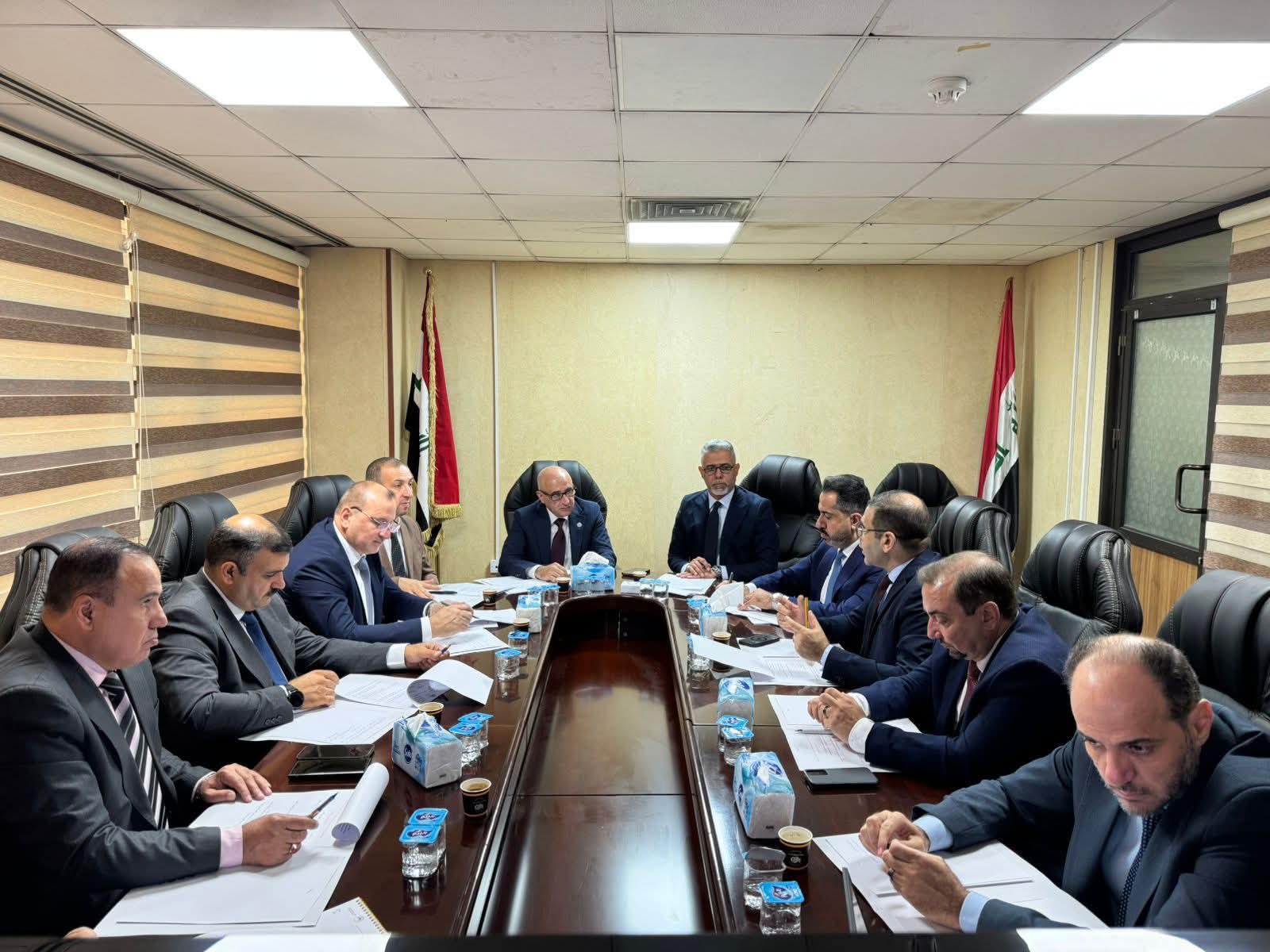 IMG 20251009 WA0117 جامعة العين اجتماع تحضيري في العراق لبحث خطط تنفيذ مبادرة "منطقة التعليم العالي العربية" موقع في الجامعة