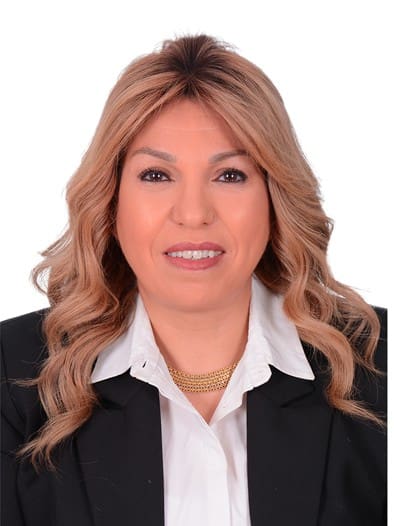 IMG 20251012 WA0036 1 أماني فاخر الدكتورة أماني فاخر عضوًا بمجلس الشيوخ.. تعرف على بروفايل سيدة الاقتصاد بجامعة حلوان موقع في الجامعة