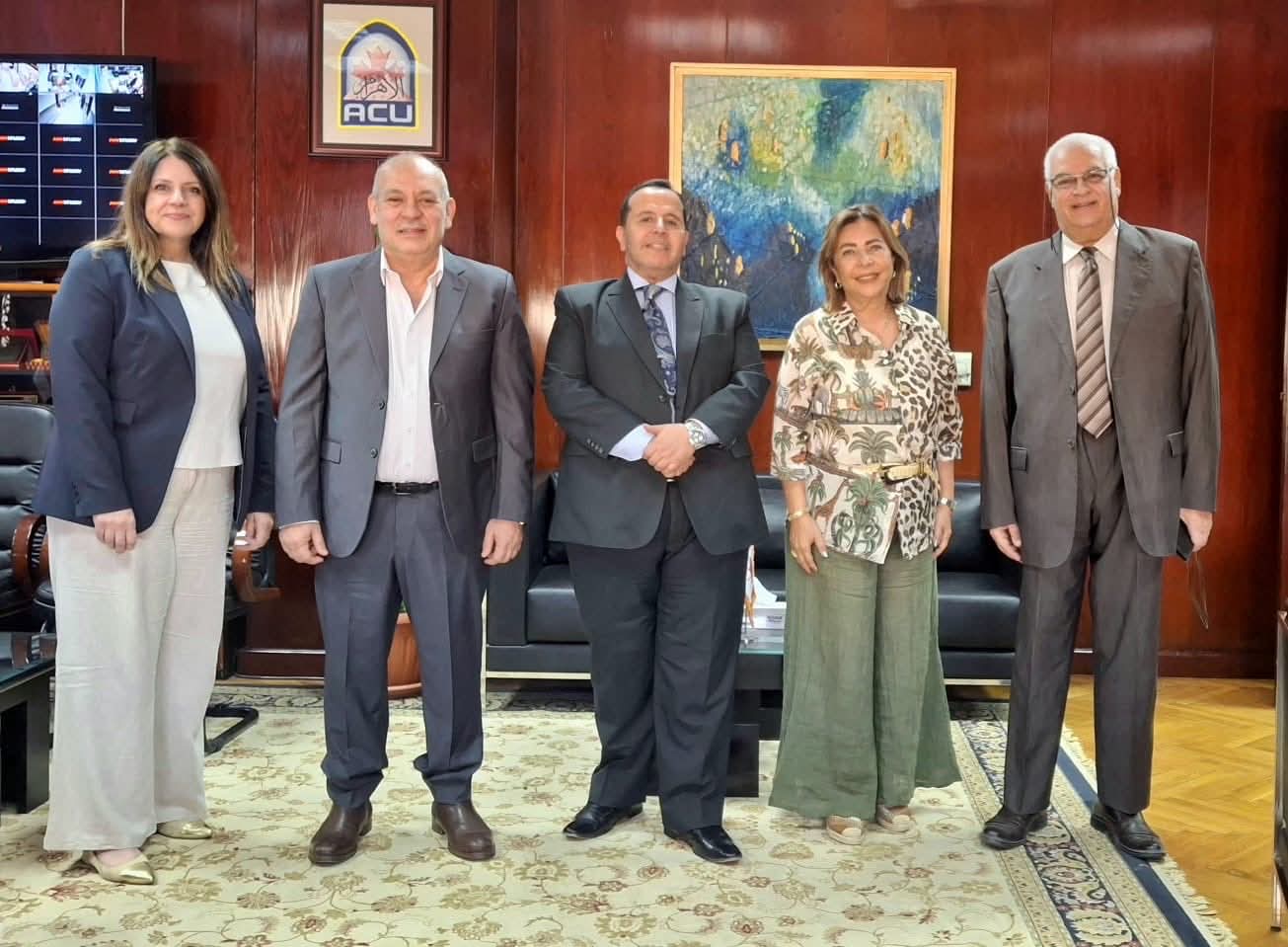 IMG 20251013 WA0068 الأهرام الكندية الأهرام الكندية تعتمد 4 برامج دراسات عليا جديدة بطب الأسنان موقع في الجامعة