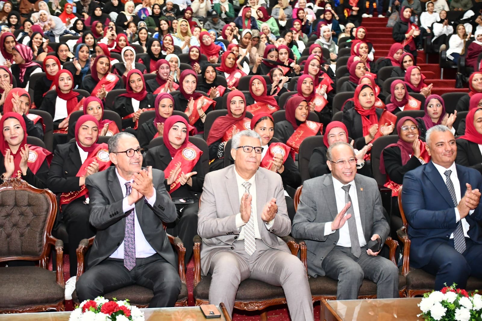 IMG 20251015 WA0073 طلاب جامعة مصر جامعة قناة السويس تنظم ندوة حول "ذاكرة أكتوبر" لتعزيز الانتماء الوطني لدى الطلاب موقع في الجامعة