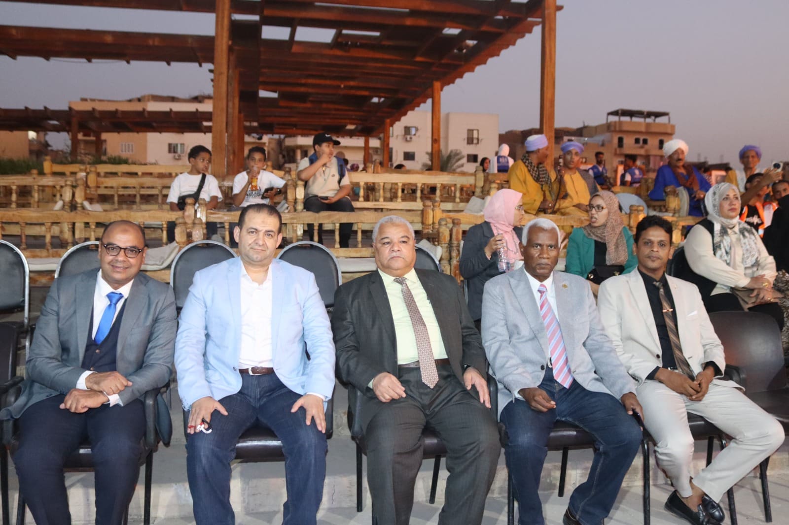 IMG 20251015 WA0194 جامعة طيبة التكنولوجية جامعة طيبة التكنولوجية تشارك في افتتاح معرض الأقصر الرابع للكتاب لدعم الثقافة والإبداع بالصعيد موقع في الجامعة