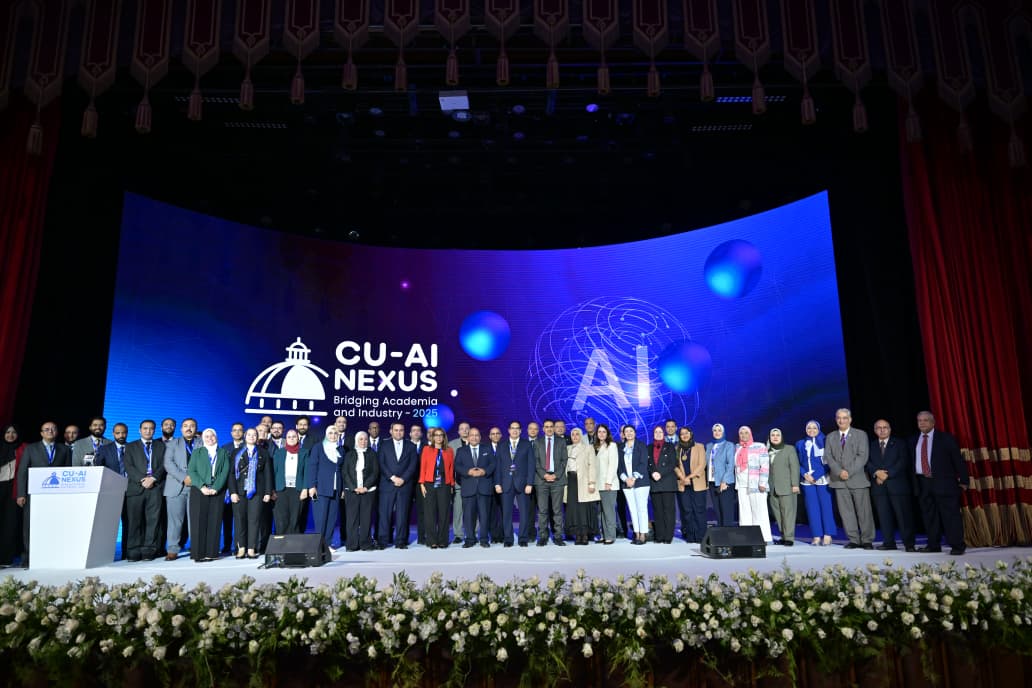 IMG 20251019 WA0124 جامعة القاهرة مؤتمر جامعة القاهرة للذكاء الاصطناعي يختتم أعماله بدعوة إلى توحيد الجهود نحو ذكاء مسئول وإنساني موقع في الجامعة