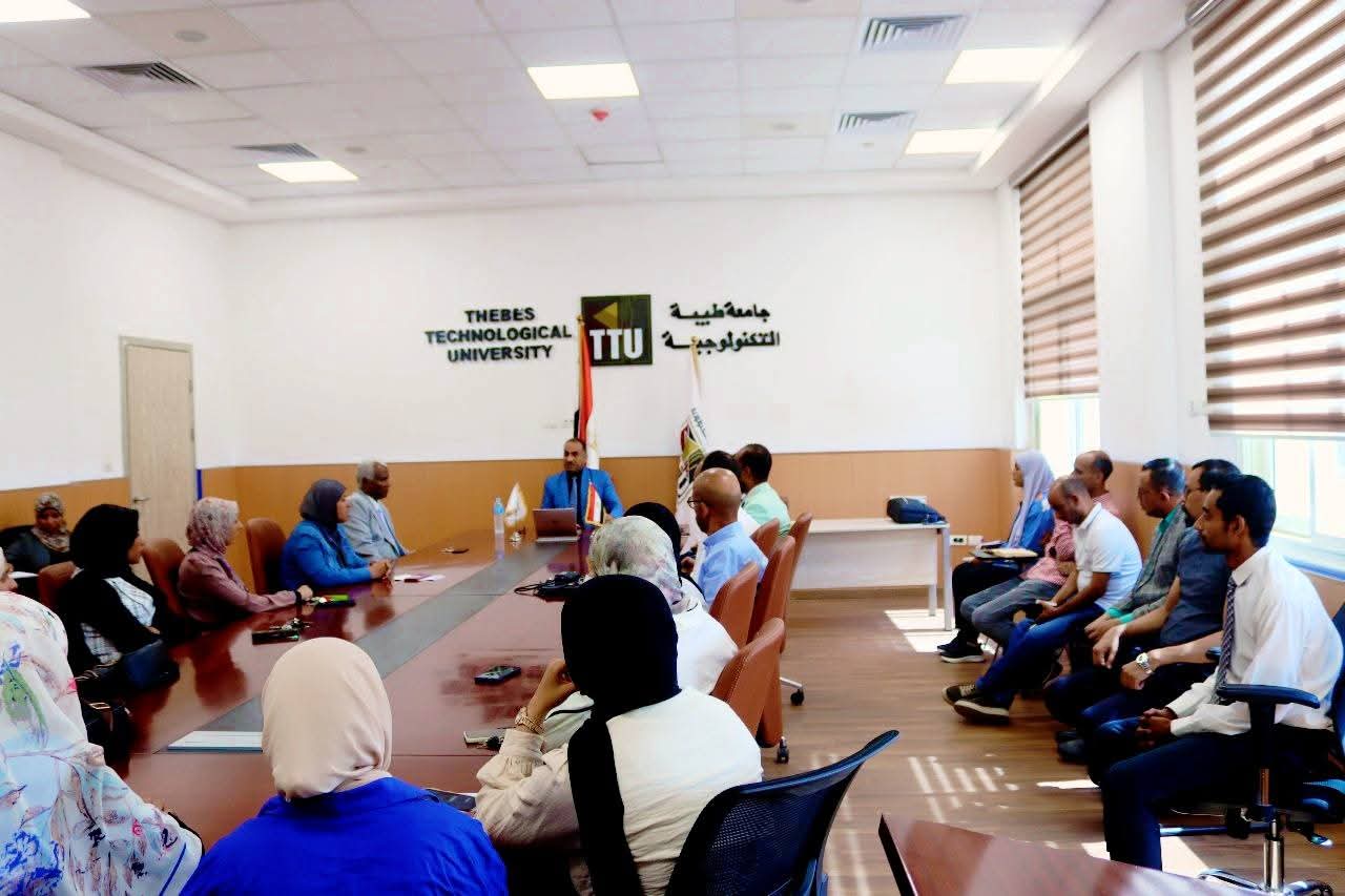 IMG 20251020 WA0160 جامعة طيبة التكنولوجية جامعة طيبة التكنولوجية تدشن مبادرة “إتقان” لتحقيق الاعتماد المؤسسي وتطوير منظومة التعليم الفني موقع في الجامعة