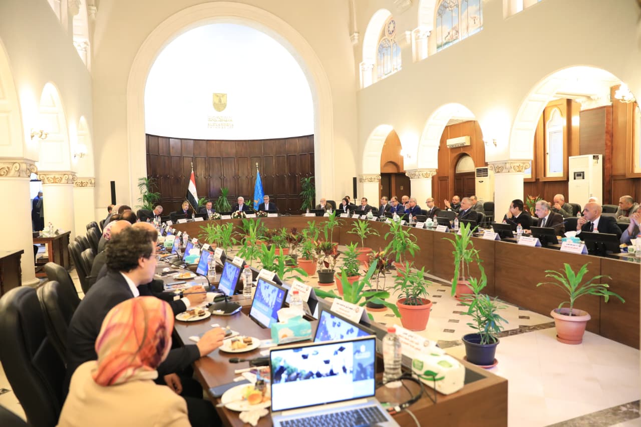 IMG 20251025 WA0017 التعليم العالي 34 منحة لأوائل التعليم الفني.. الأعلى للجامعات يستعرض إنجازات أكتوبر وانضمام مصر لهورايزون أوروبا موقع في الجامعة