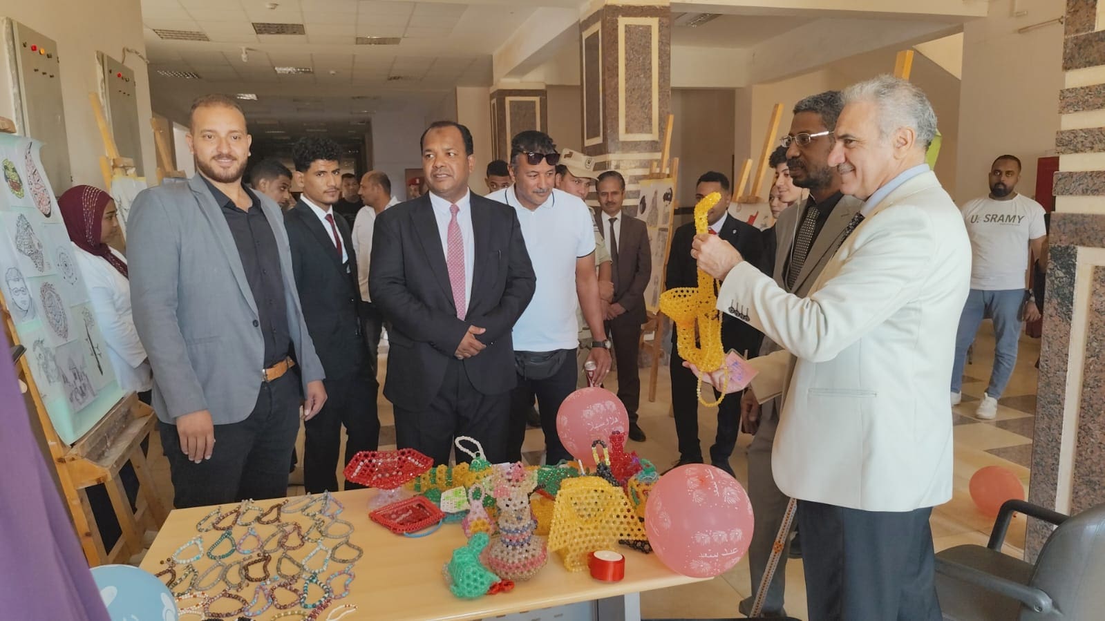 IMG 20251029 WA0038 شروط الاعتذار عن امتحانات الثانوية العامة 2026 جامعة أسوان تواصل فعاليات المبادرة الرئاسية «تمكين» لدعم ودمج طلاب ذوي الهمم موقع في الجامعة