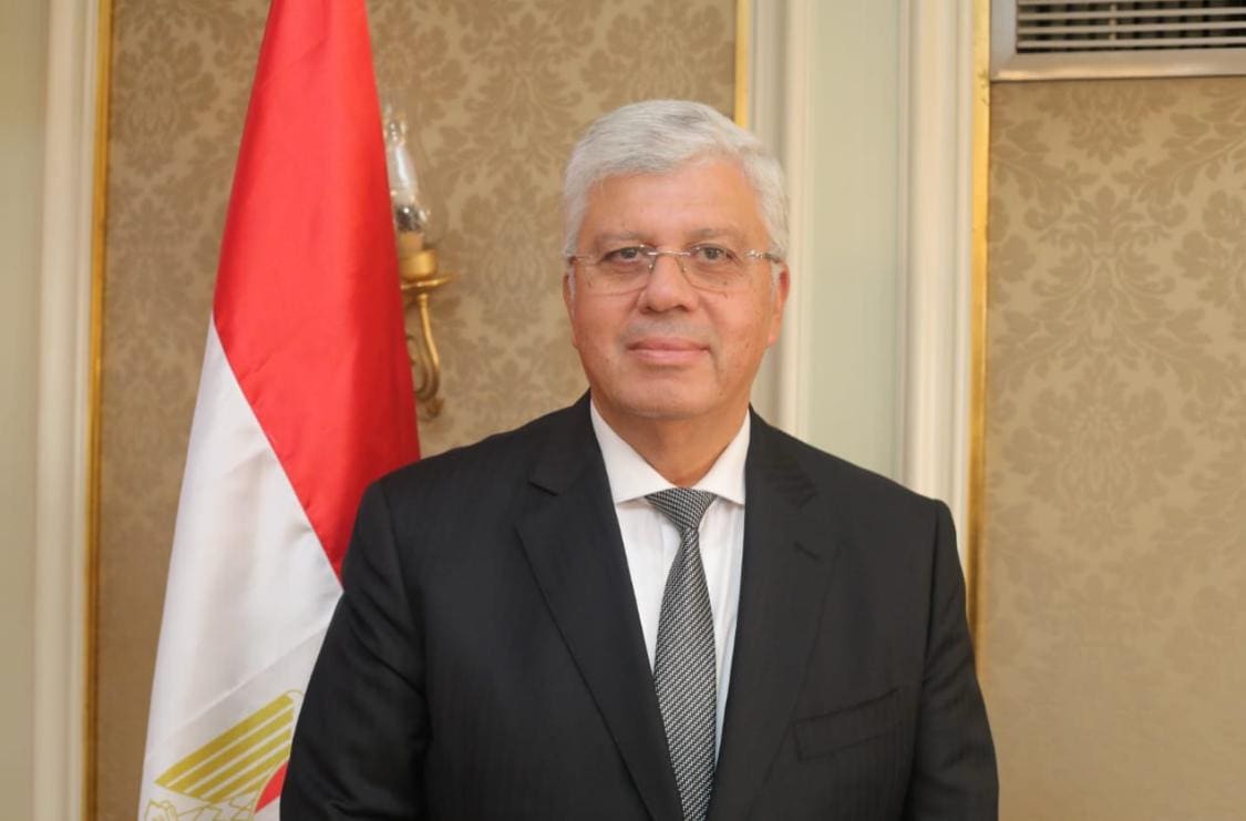 IMG 20251031 WA0110 بنها وزير التعليم العالي يقرر إلغاء زيادة رسوم الخدمات على طلاب المعاهد الفنية موقع في الجامعة