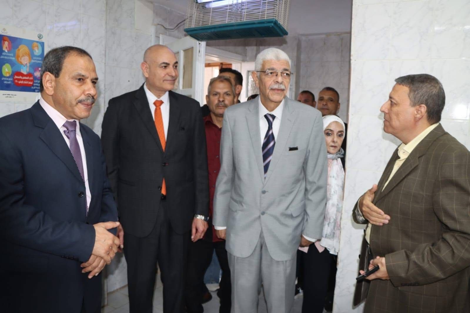 IMG 2538 جامعة رئيس جامعة المنوفية يتفقد مستشفى منشأة سلطان الجامعي موقع في الجامعة