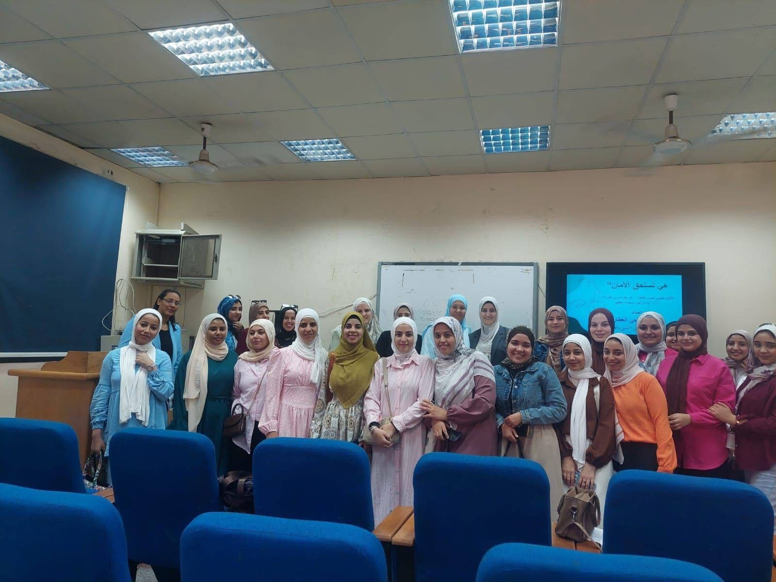 IMG 2648 جامعة بنها ندوة توعوية بتمريض بنها بعنوان "الأمان النفسي ليس رفاهية.. بل حق أساسي للمرأة" موقع في الجامعة
