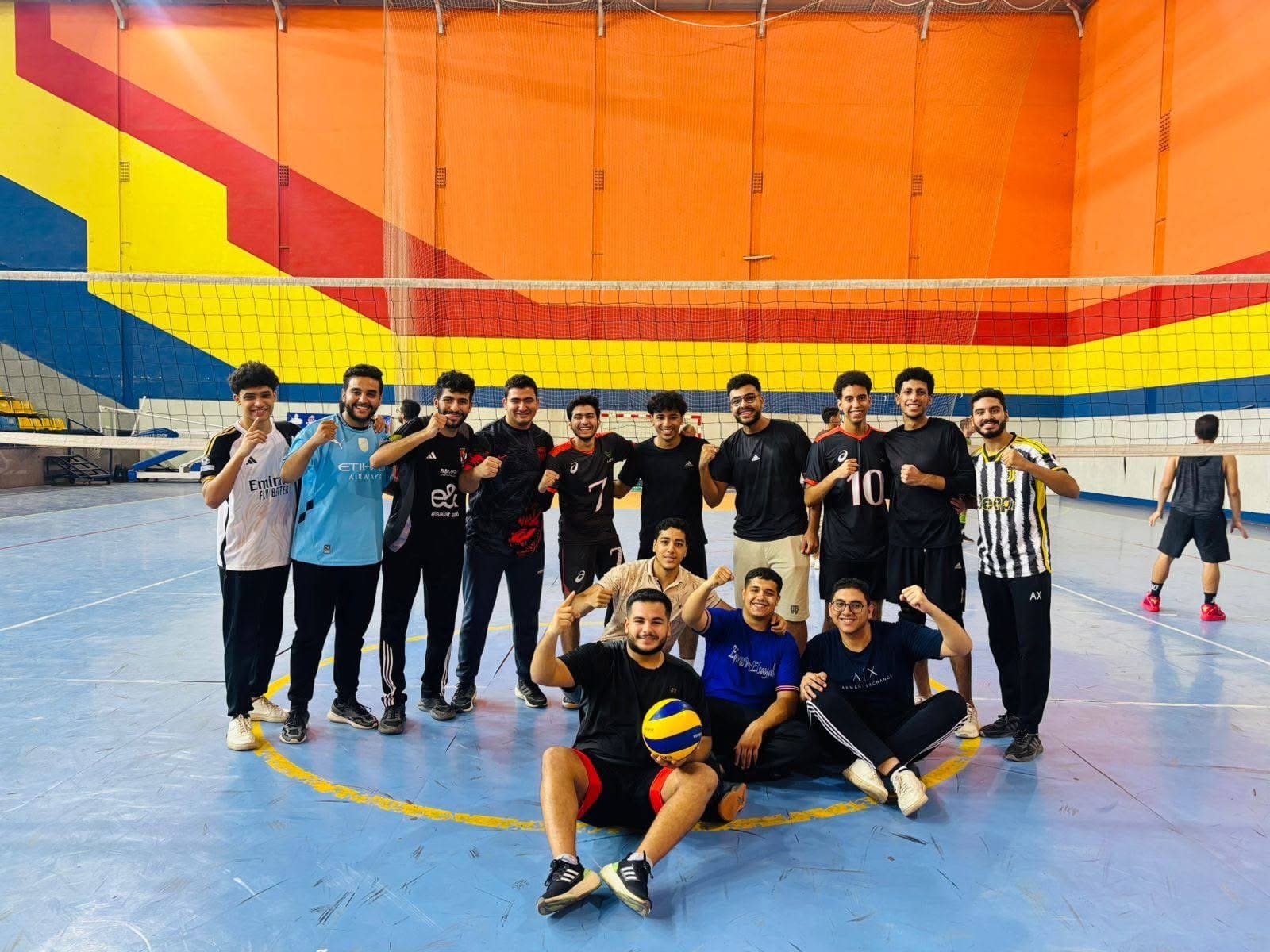 IMG 3744 الطائرة فريق الطائرة بجامعة المنوفية الأهلية يفوز على فريق كلية الحقوق بالدوري الرياضي موقع في الجامعة