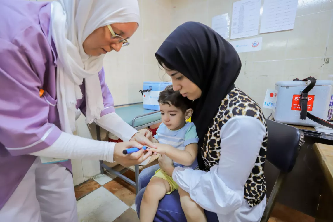 IMG 5352 خبير مناعة خبير مناعة يحذر: الفيروسات التنفسية تتجدد كل عام.. والتطعيم هو السلاح الأقوى للوقاية - فيديو موقع في الجامعة