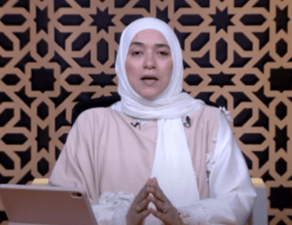 IMG ٢٠٢٥١٠٠١ ١٩٥٣٤٢ نتائج الامتحانات الجامعية دينا أبو الخير تكشف تفاصيل رحلة الإنسان مع الكبد منذ مولده حتى وفاته.. فيديو  موقع في الجامعة