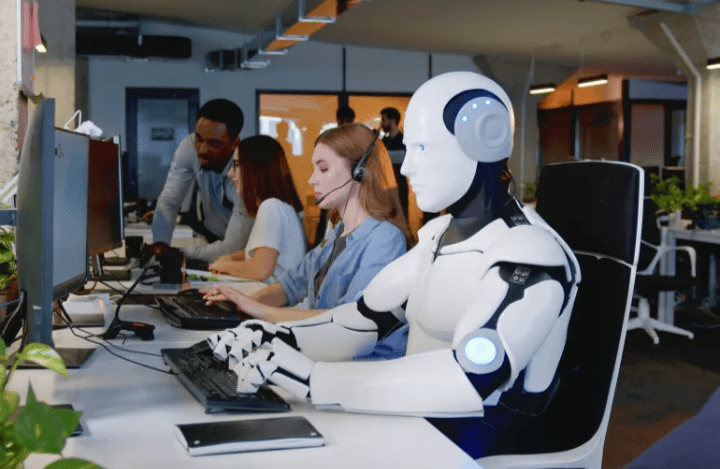 IMG ٢٠٢٥١٠٠٤ ١٧١٥١٦ جامعة القاهرة تخصصات تصنع المستقبل.. 10 مجالات جامعية تقود الشباب نحو سوق العمل العالمي موقع في الجامعة