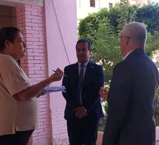 IMG ٢٠٢٥١٠٠٦ ١٧٠٥٥٤ تعليم القاهرة تعليم القاهرة تؤكد : تسليم الكتب دون ربطها بالمصروفات وتسجيل الغياب يوميًا موقع في الجامعة