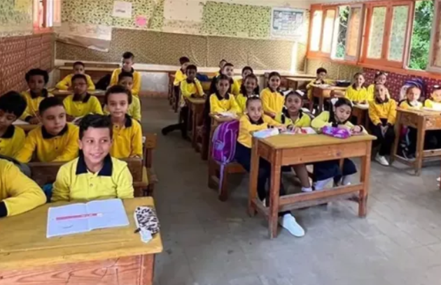 IMG ٢٠٢٥١٠٠٩ ٢١٢٩٠١ التقييمات الأسبوعية دليل أولياء الأمور.. توزيع الدرجات ونظام التقييم الأسبوعي في المدارس للعام الدراسي 2025 موقع في الجامعة