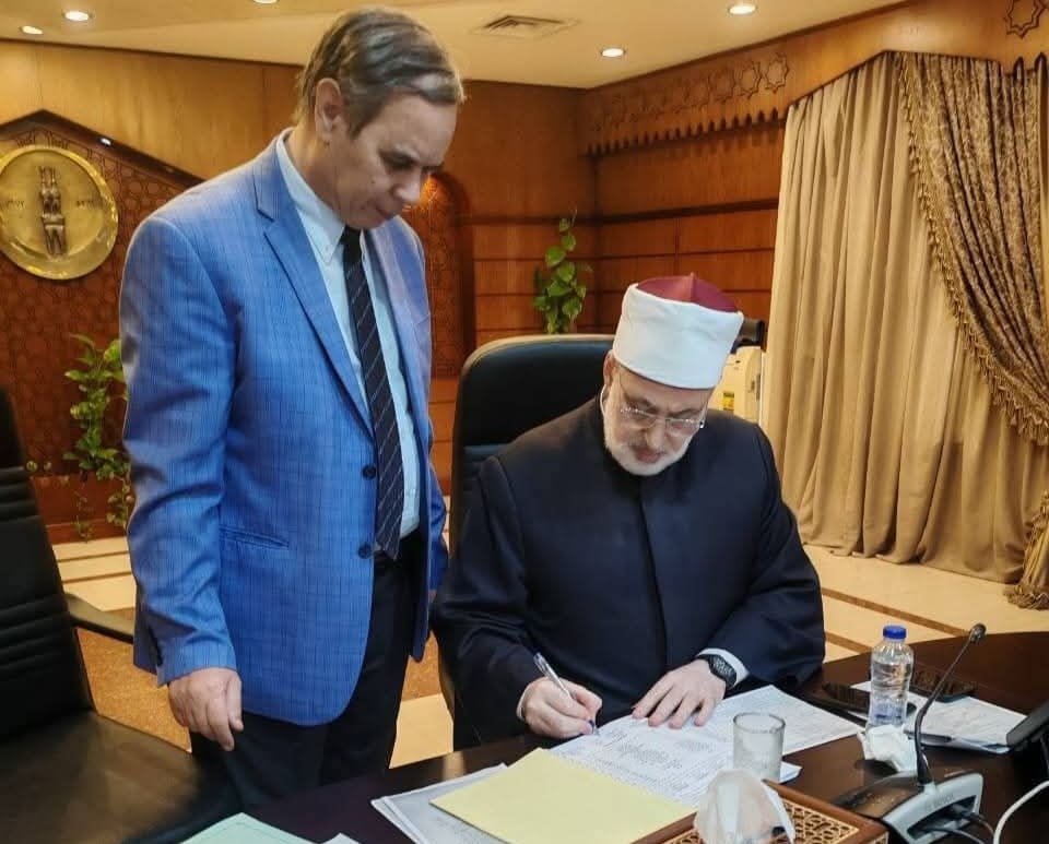 IMG ٢٠٢٥١٠١٩ ٢١٢٦٥٥ الأزهر الأزهر يعتمد نتائج اختبارات العلوم الشرعية والعربية.. رابط الاستعلام موقع في الجامعة