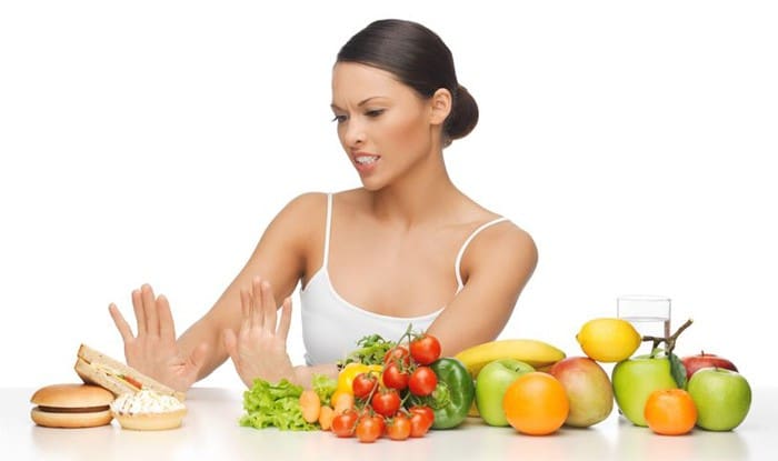 eat variety of natural foods وجبات شنطتك مش بس للكتب.. إليكي وجبات صحية تضمن بشرة صافية وشعر صحي طول اليوم الجامعي موقع في الجامعة