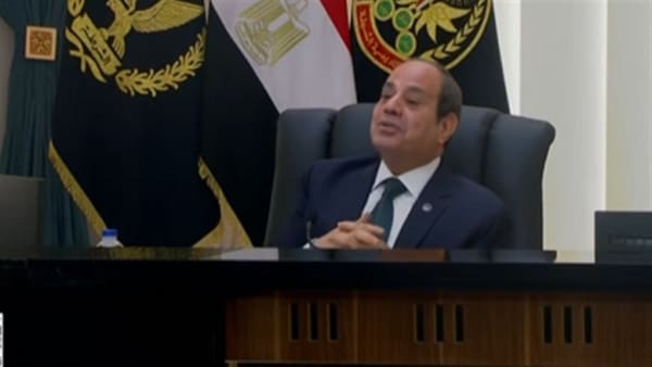 1448484 جامعة عين شمس السيسي: والله أنا الوحيد إللي عارف إن إيد ربنا معايا.. والبلد ما كانتش تقوم بالحسابات أبدا موقع في الجامعة