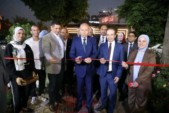 1762462742190 تعليم القاهرة انطلاق معرض زهور مصر ومنتجات الخريف بمشاركة مدارس التعليم الفني بالقاهرة موقع في الجامعة