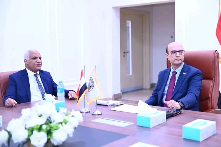 1763055174009 جامعة طنطا رئيس جامعة أسيوط يشدد على تجهيزات معامل القطاع الطبي أثناء متابعة امتحانات الميدتيرم موقع في الجامعة