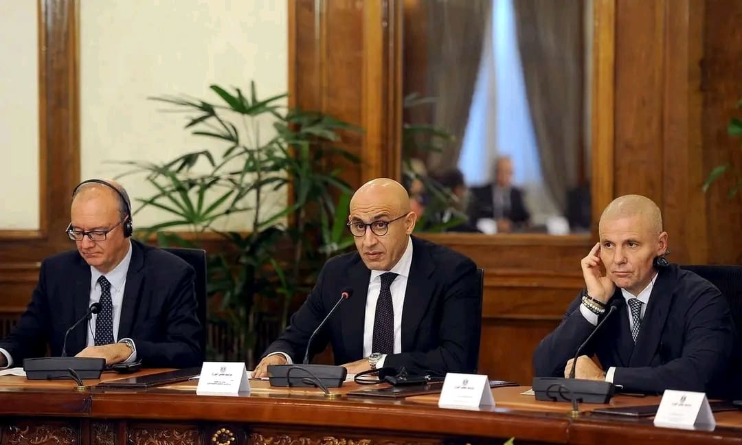 1764153367927 الأزياء مدارس جديدة للغزل والنسيج والأزياء والصناعات المعدنية واللوجستيات العام المقبل موقع في الجامعة