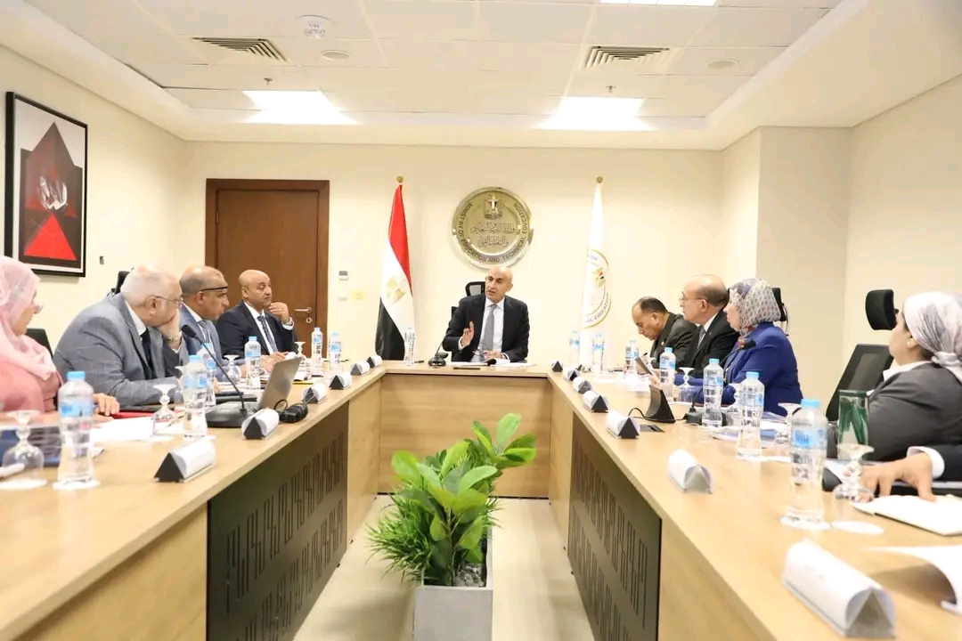 1764238423472 قاعدة وزير التعليم يطلق أول قاعدة بيانات وطنية شاملة للطلاب والمعلمين موقع في الجامعة