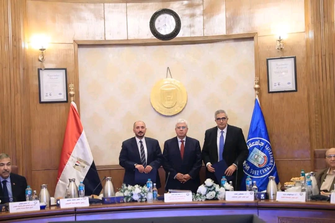 1764403035990 وكيل الأزهر تعاون جديد بين جامعتا السويس والغردقة لتطوير المناهج وتحديث الخطط الدراسية موقع في الجامعة