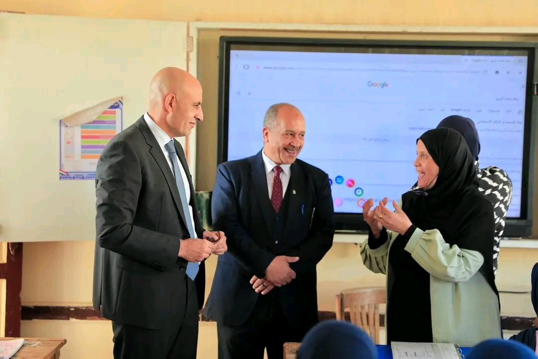 1764497764523 جولة جولة مفاجئة لوزير التعليم بدمياط: انضباط كامل وتوجيهات عاجلة للمدارس موقع في الجامعة
