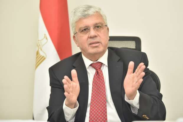 19 2022 637961904309602535 960 الابتكار المعرفي بجامعة القاهرة عاشور: جامعة الغذاء وغيرها من الجامعات المتخصصة ركيزة لتطوير التعليم العالي وتنمية المهارات الوطنية موقع في الجامعة