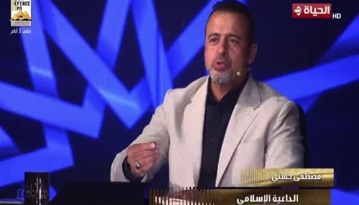 2025 11 28 21 59 12 648 علي مصطفى حسني يشيد بمتسابق «دولة التلاوة»: والديه يُكسوهما الله حُلة الكرامة يوم القيامة موقع في الجامعة