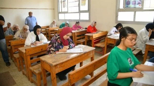 242 أخطاء قبل فوات الأوان.. التعليم تكشف موعد فتح استمارة الإعدادية 2026 وخطوات التسجيل الصحيحة موقع في الجامعة