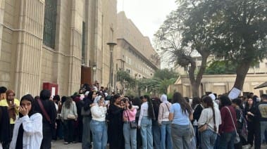 284711779880652025110210060464 جامعة أسوان تناقش ملفات التعليم والطلاب بسبب المصروفات.. جامعة القاهرةجامعة القاهرة تحقق في منع طلاب “تجارة إنجليزي” من دخول امتحان الميدتيرم - فيديو موقع في الجامعة