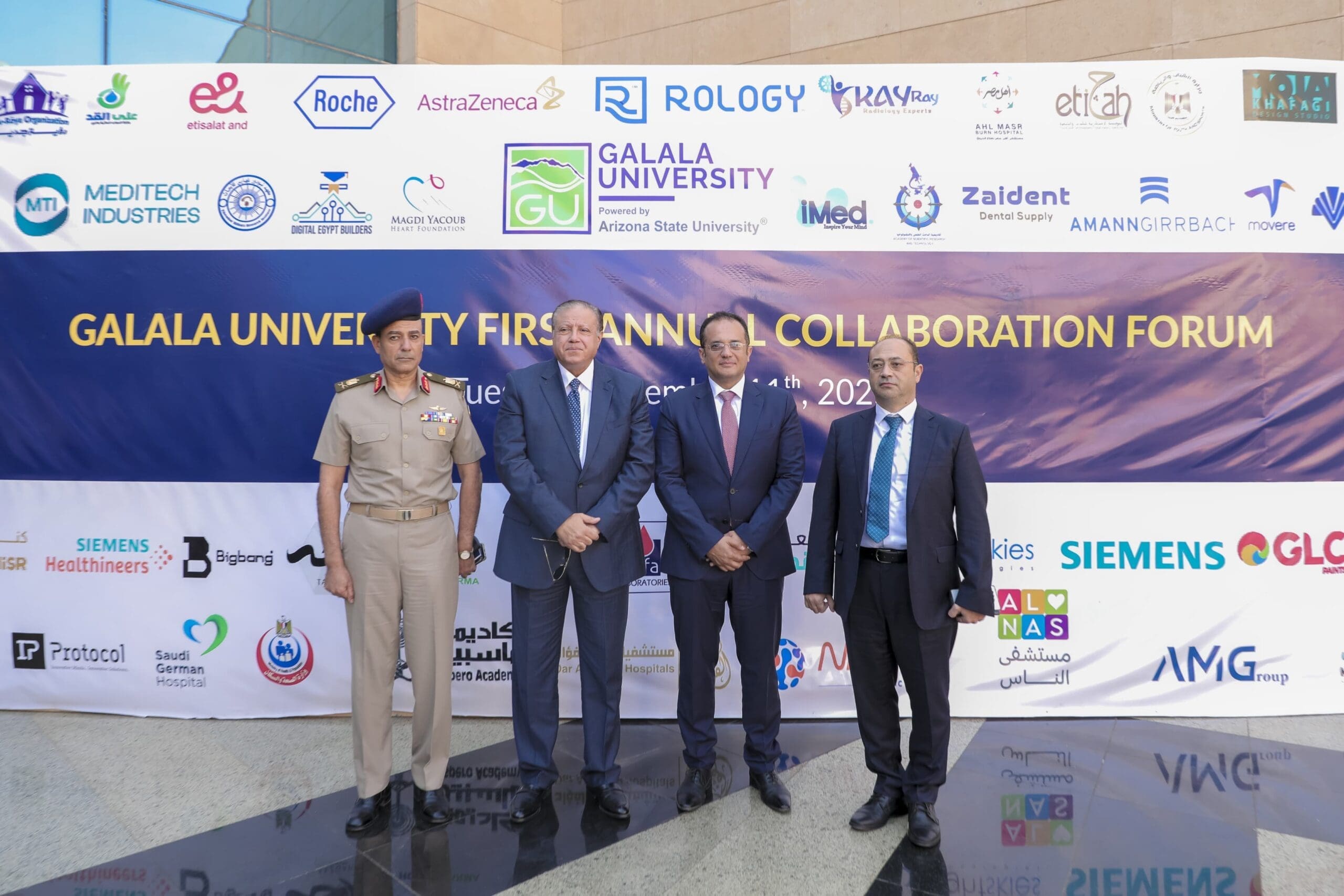 4760eef1 e497 425f af57 15ffddae9182 scaled وزير التعليم العالي منتدى جامعة الجلالة الصناعي الأول يجمع 70 شركة لتعزيز الشراكة الأكاديمية موقع في الجامعة