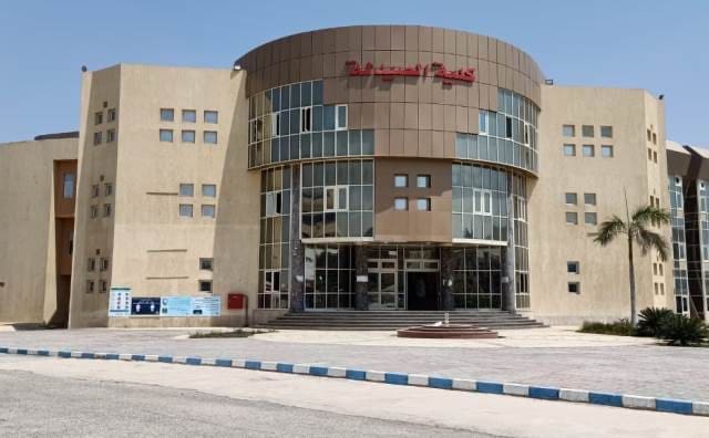 4b369063 5984 4d44 b513 37f66e27bc93 الجامعة المصرية الروسية الجامعة المصرية الروسية تعلن تجديد اعتماد الصيدلة من هيئة ضمان جودة التعليم (مستندات) موقع في الجامعة
