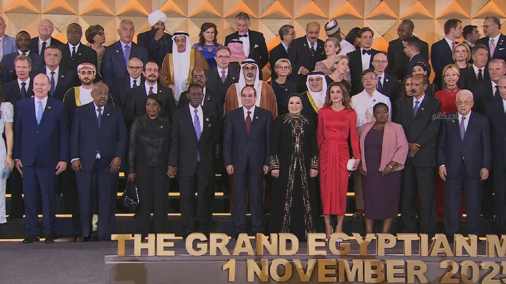 572352758 25160888710197961 8383775248974515386 n المتحف الكبير دبلوماسيون: الحضور الدولي غير المسبوق بافتتاح المتحف الكبير يعكس نجاح الدبلوماسية المصرية موقع في الجامعة