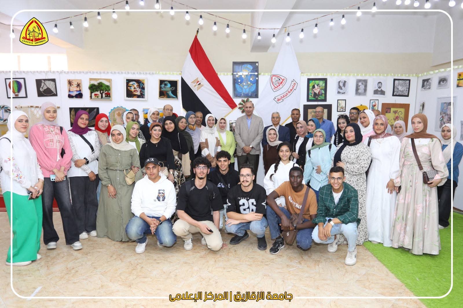 FB IMG 1762627813818 جامعة الإسماعيلية الجديدة نائب رئيس جامعة الزقازيق يفتتح معرض الفنون التشكيلية ويبرز مواهب الطلاب - صور موقع في الجامعة