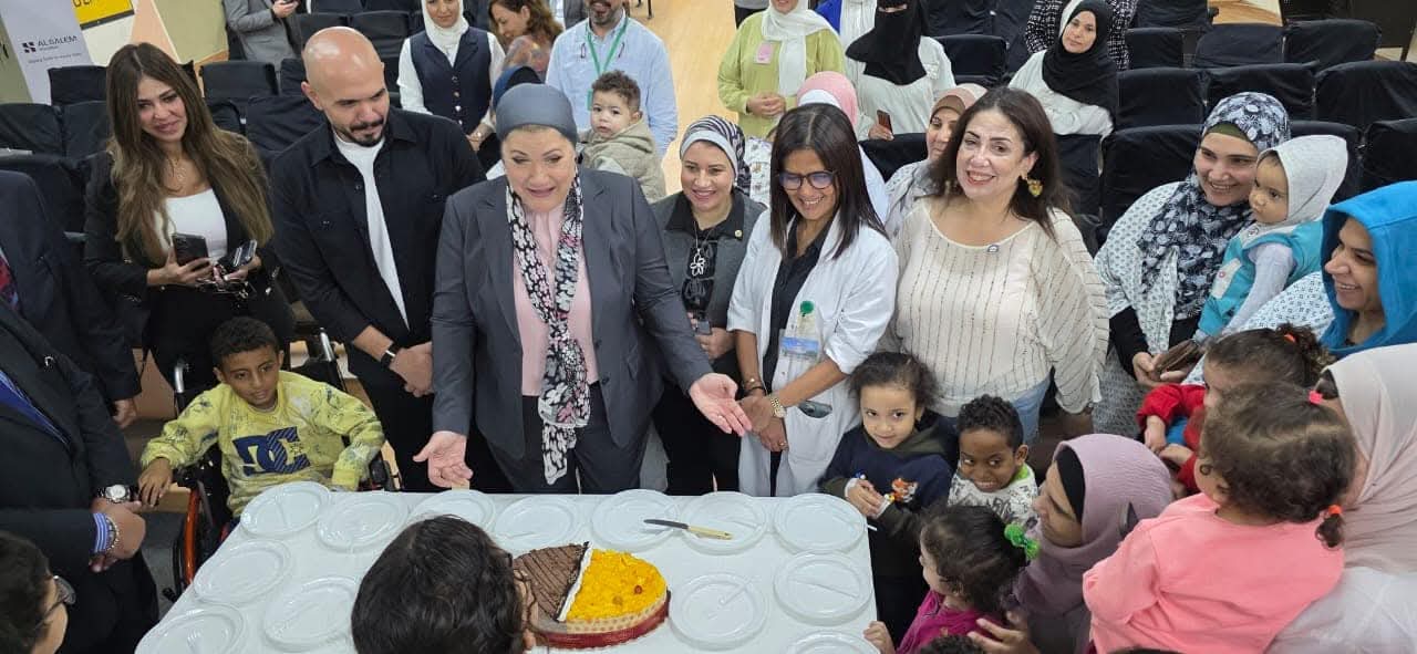 FB IMG 1762849522582 النفع العام السنباطي تزور مستشفى أبو الريش الياباني للأطفال وتشارك في الاحتفال بأعياد ميلاد المرضى موقع في الجامعة