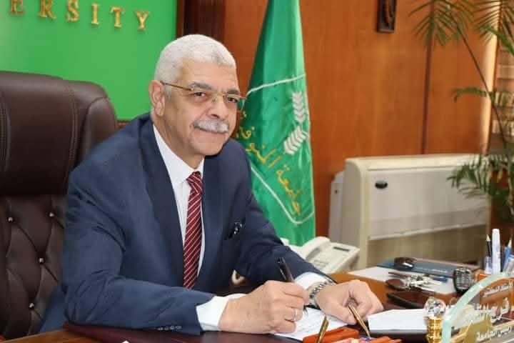FB IMG 1763233705099 امتحانات الترم الأول تدخل طبي دقيق بطوارئ مستشفيات جامعة المنوفية ينهي نزيفًا داخليًا حادًا هدد حياة المريض دون جراحة موقع في الجامعة