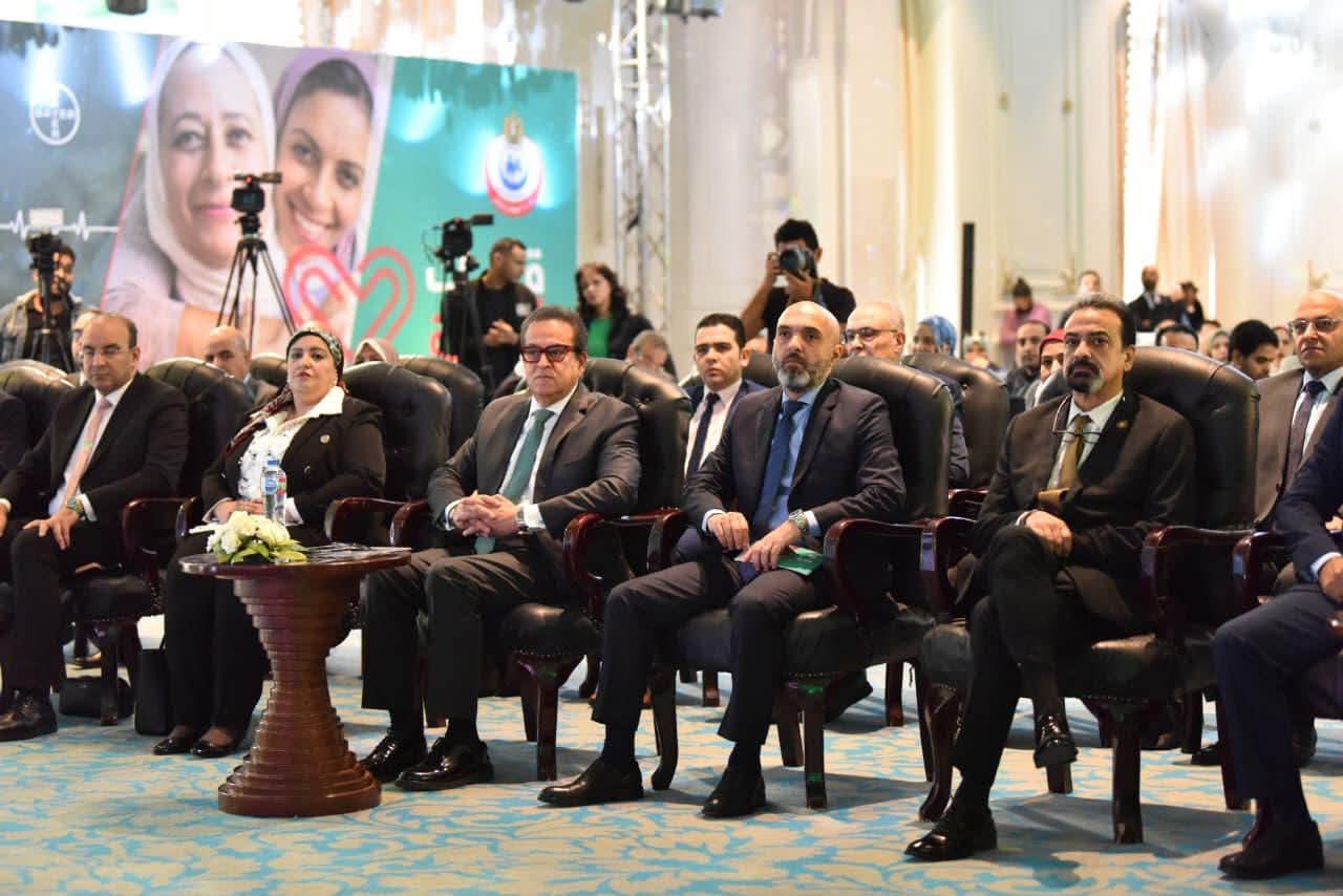 FB IMG 1763396805475 مدارس التمريض الخاصة المعتمدة وزير الصحة يشهد إعلان نتائج حملة "قلبك أمانة" بالتعاون مع شركة باير موقع في الجامعة