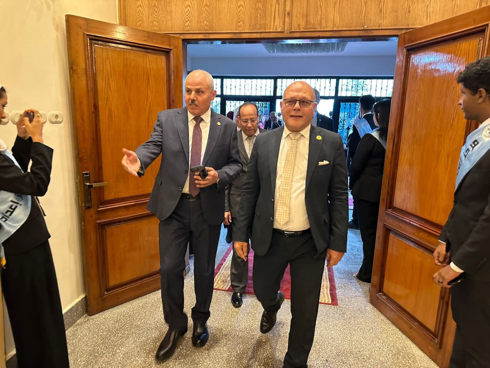 FB IMG 1764414640717 جامعة سوهاج رئيس جامعة سوهاج: الجامعات المصرية مستمرة في رفع مستوى البحث العلمي وتعزيز الهوية الوطنية موقع في الجامعة