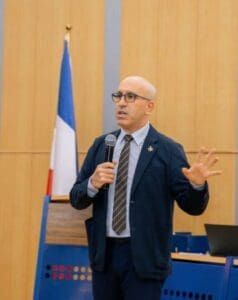 خاص| رئيس الجامعة الفرنسية في مصر: الجامعة الأهلية الفرنسية تضع معيارًا عالميًا للتعليم المزدوج والتميز الأكاديمي 2 IMG 20250728 WA0020 الجامعة الفرنسية خاص| رئيس الجامعة الفرنسية في مصر: الجامعة الأهلية الفرنسية تضع معيارًا عالميًا للتعليم المزدوج والتميز الأكاديمي موقع في الجامعة