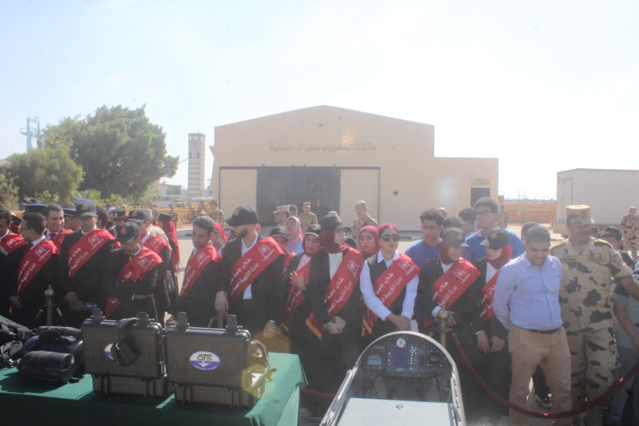 IMG 20251101 WA0010 جامعة حلوان بالتعاون مع قوات الدفاع الشعبي والعسكري.. جامعة حلوان تنظم زيارة ميدانية إلى قوات الصاعقة المصرية موقع في الجامعة