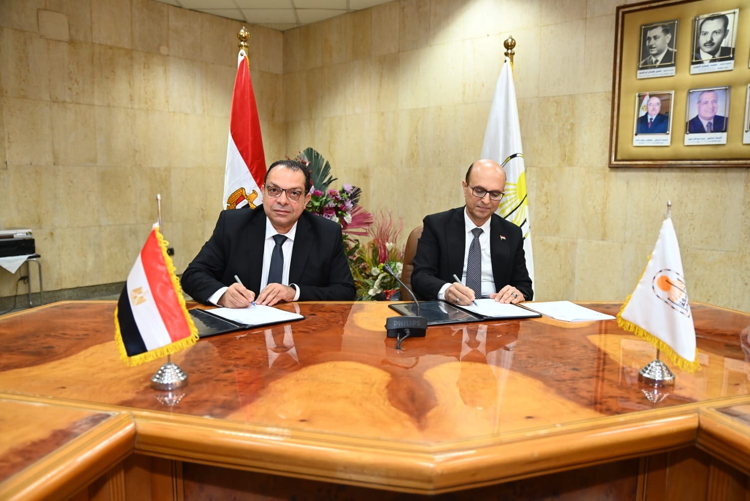IMG 20251109 WA0060 جامعة جامعة أسيوط توقع بروتوكول تعاون مع المركز الوطني للدراسات لتعزيز البحث العلمي والتدريب الجامعي موقع في الجامعة
