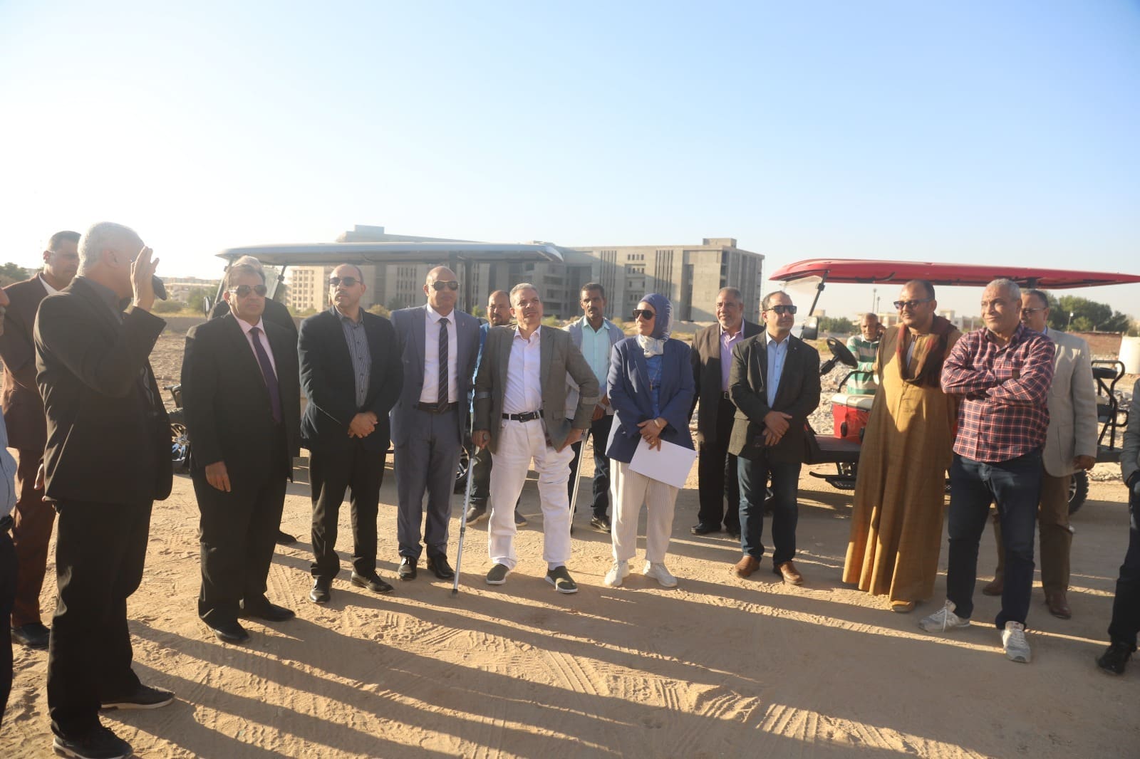 IMG 20251118 WA0198 قنا جولة تفقدية لرئيس جامعة قنا لمتابعة المشروعات التطويرية موقع في الجامعة