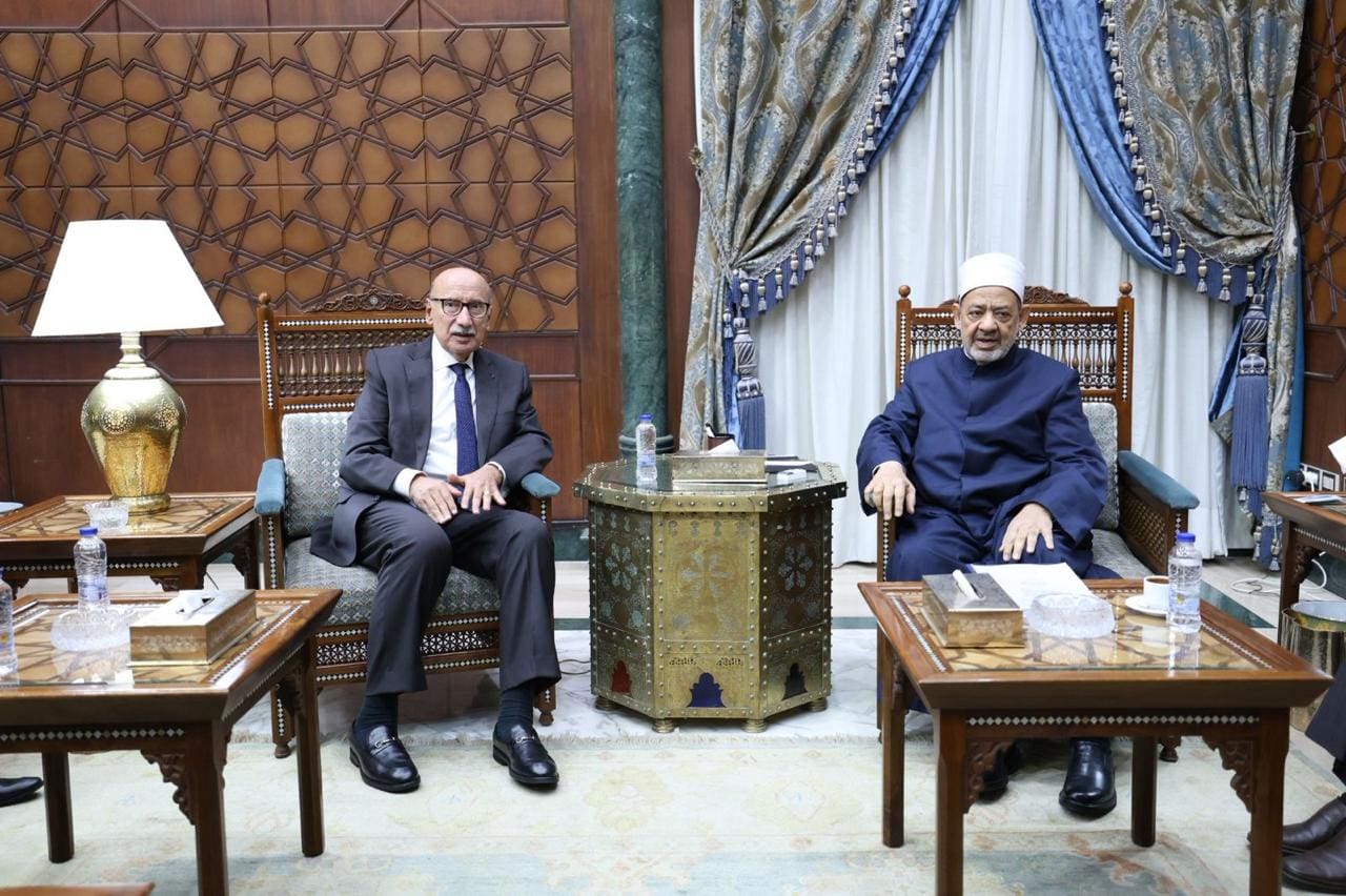 IMG 20251119 WA0180 متسابق شيخ الأزهر: القضاء أحد الرَّكائز الأساسية التي تعتمد عليها الدولة لإرساء قيم العدل وترسيخ العدالة موقع في الجامعة