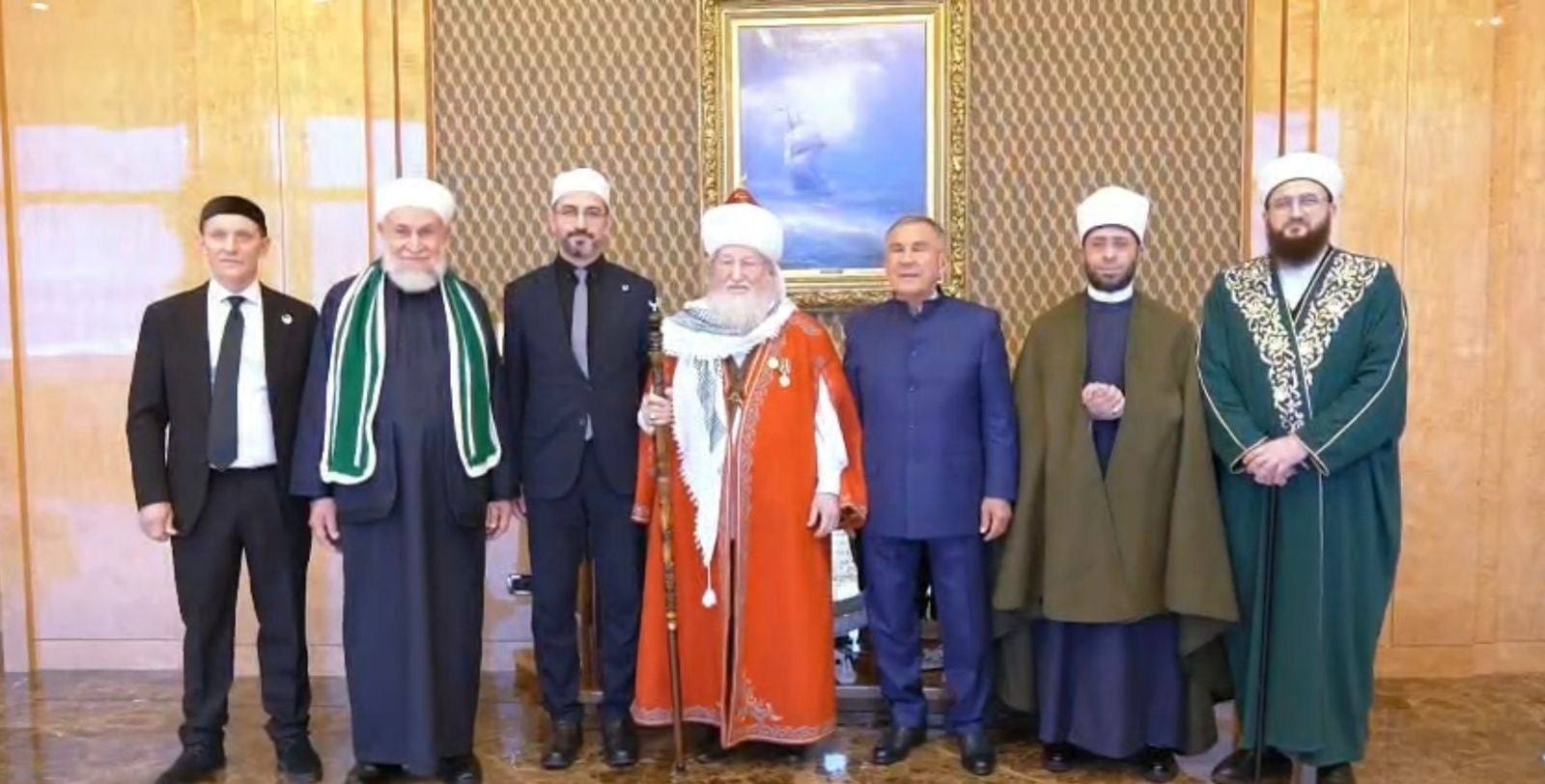 IMG 20251119 WA0243 وزير الأوقاف رئيس تتارستان يستقبل وزير الأوقاف بحضور مفتي تتارستان... ويشيد بمكانة مصر والأزهر الشريف موقع في الجامعة
