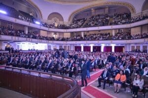 في يوم استثنائي.. الرئيس الكوري يزور جامعة القاهرة ويعلن مبادرات لتعزيز الشراكة مع الشرق الأوسط 3 IMG 20251120 WA0031 جامعة القاهرة في يوم استثنائي.. الرئيس الكوري يزور جامعة القاهرة ويعلن مبادرات لتعزيز الشراكة مع الشرق الأوسط موقع في الجامعة