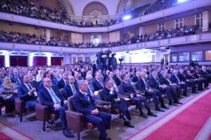 في يوم استثنائي.. الرئيس الكوري يزور جامعة القاهرة ويعلن مبادرات لتعزيز الشراكة مع الشرق الأوسط 5 IMG 20251120 WA0033 جامعة القاهرة في يوم استثنائي.. الرئيس الكوري يزور جامعة القاهرة ويعلن مبادرات لتعزيز الشراكة مع الشرق الأوسط موقع في الجامعة